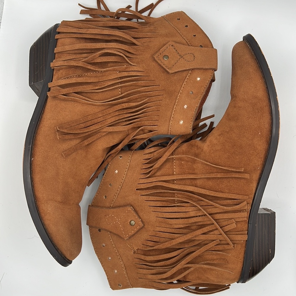 Miranda by Miranda Lambert Women's Light Brown Boots With Tassels Sz. 7.5M - Picture 11 of 12